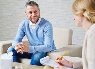 A psicoterapia não cria nem destrói, transforma