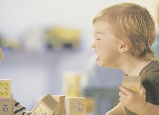 POR QUE ESTAMOS DESISTINDO DE EDUCAR AS NOSSAS CRIANÇAS?