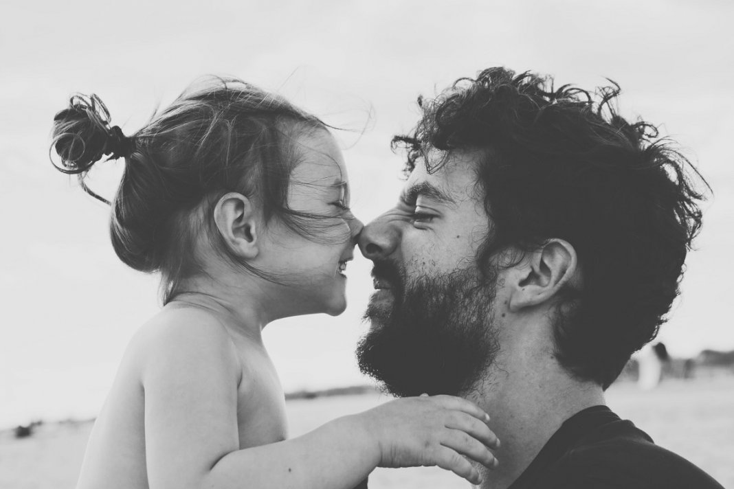 8 coisas que um pai deve fazer para que sua filha se transforme em uma mulher forte