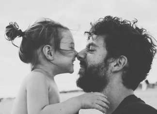 8 coisas que um pai deve fazer para que sua filha se transforme em uma mulher forte