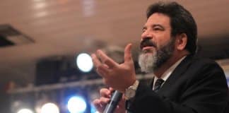 Confundimos velocidade com pressa e não “colhemos o dia”, diz Cortella