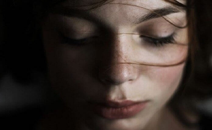 pessoas-sensíveis-são-696×4281-696×427