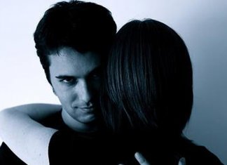 45 sinais de que você se relaciona com uma pessoa abusiva