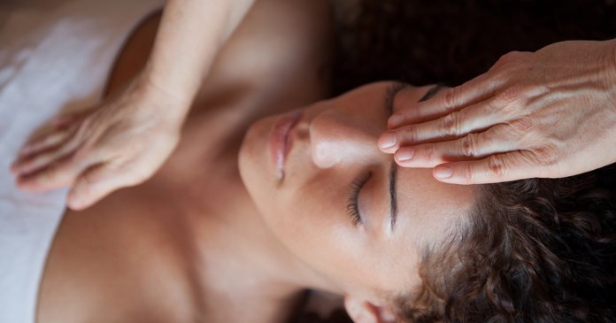 healing hands massage