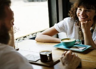 Café, sorrisos e bons amigos: há algo melhor?