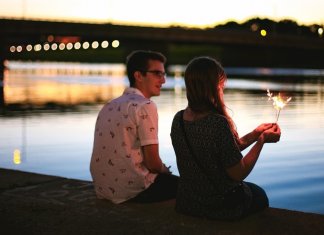 Têm pessoas que não querem amar, apenas querem saber que não estão sozinhas.