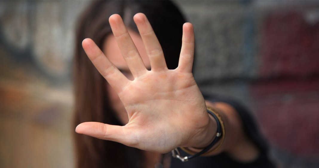 5 atitudes que você precisa tomar para se livrar de uma relação abusiva