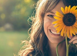 Mulheres que ficam solteiras por longos períodos, acabam sendo as mais felizes