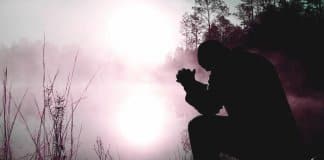 Durante a Quaresma os Cristãos devem fazer uma forte reflexão espiritual embasada nos ensinamentos de Jesus