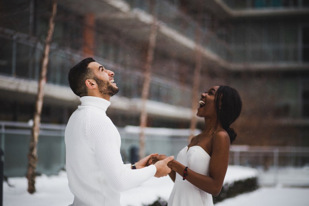 Radical mesmo é se entregar ao amor! Escalar o Everest deve ser outra coisa!