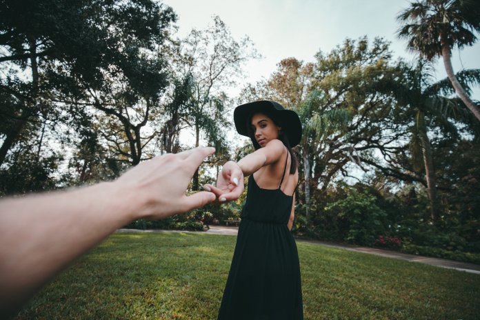 kal-visuals-594561-unsplash