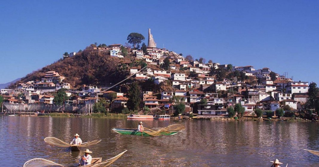 Patzcuaro é a primeira cidade mágica que proíbe o plástico. Eles querem melhorar sua qualidade de vida