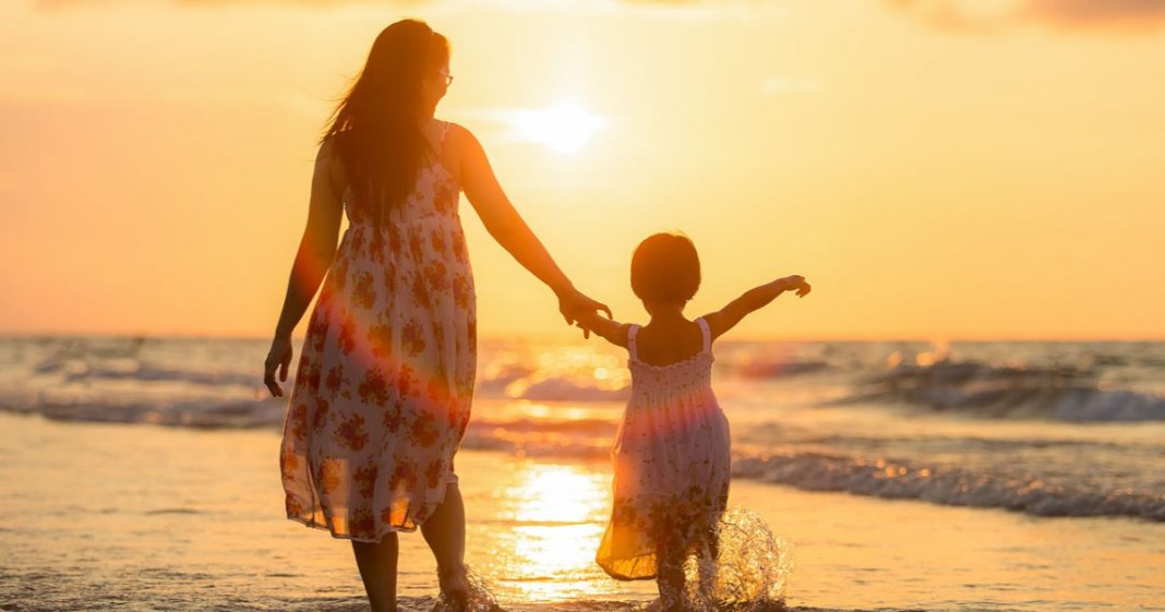 A falta de amor de mãe abre uma ferida que nunca cicatriza.