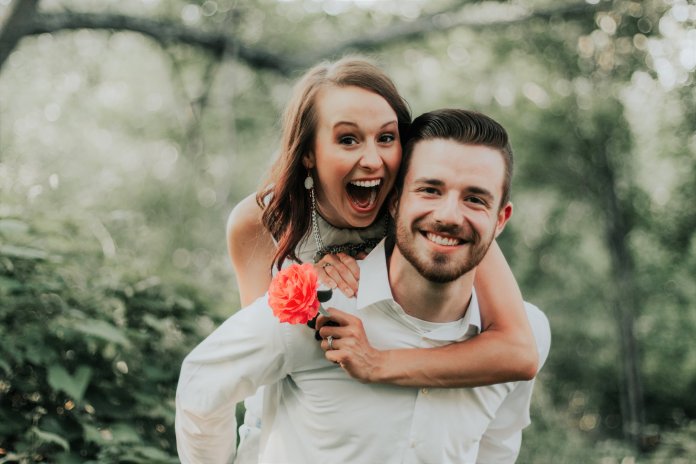 carly-rae-hobbins-zNHOIzjJiyA-unsplash