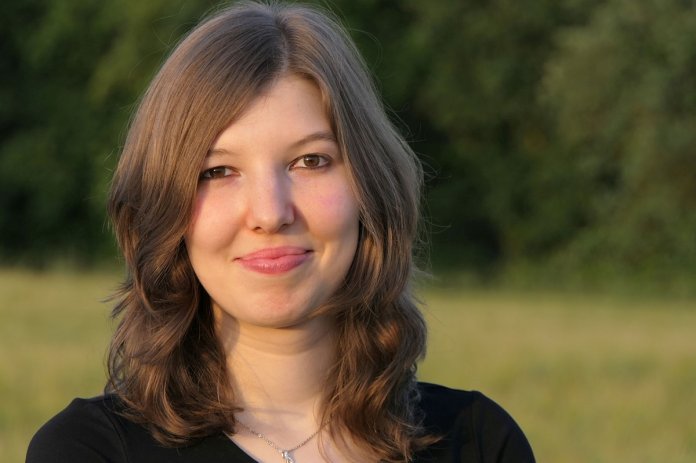 portrait-3440139_1280