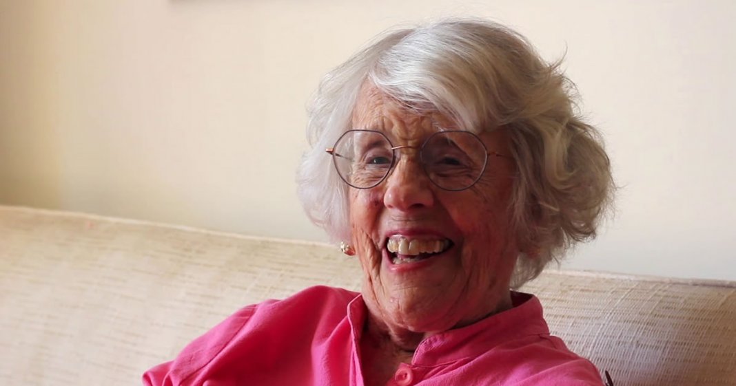 Aos 101 anos, essa mulher lançou sua primeira coleção de poemas
