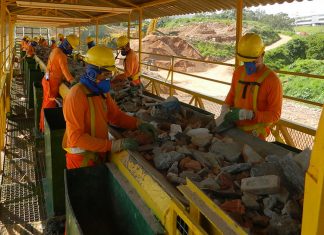 Jundiaí recicla 100% dos resíduos da construção civil e reaproveita em obras públicas