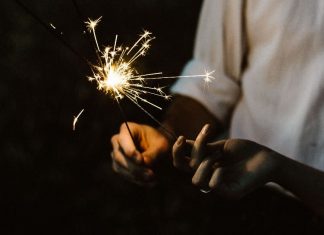 Acender a luz do próximo não apaga a sua!