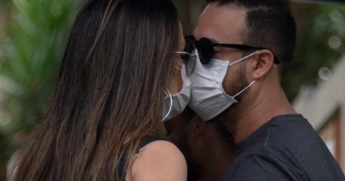 o-amor-em-tempos-de-coronavirus-tem-algumas-vantagens