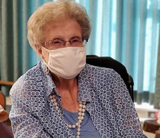 com-107-anos-ela-comemora-ter-sobrevivido-a-duas-pandemias