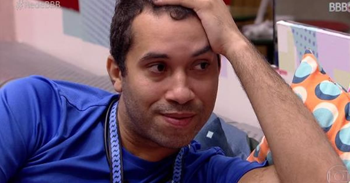 sobre-ter-que-fingir-doi-demais-ter-medo-de-ser-a-gente