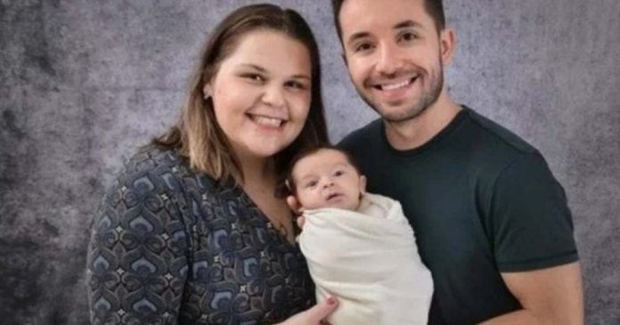 mae-vacinada-da-a-luz-bebe-com-anticorpos-contra-covid-19 mae-vacinada-da-a-luz-bebe-com-anticorpos-contra-covid-19