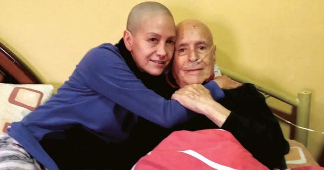Esposa raspa o cabelo para apoiar o marido na luta contra o câncer.