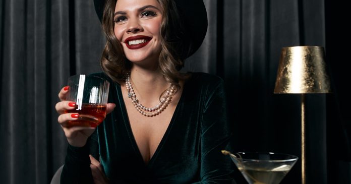 volte-a-se-apaixonar-quando-estiver-preparado-enquanto-isso-tome-um-drink-e-se-apaixone-por-voce volte-a-se-apaixonar-quando-estiver-preparado-enquanto-isso-tome-um-drink-e-se-apaixone-por-voce
