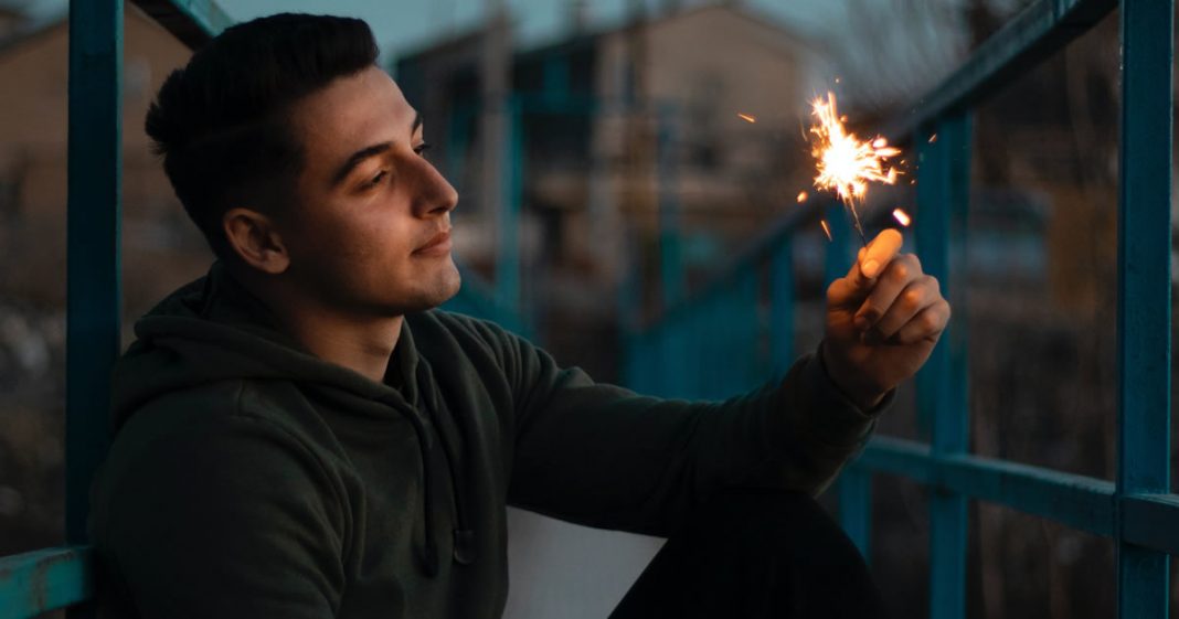 O que suas mãos não alcançam o poder de Deus faz chegar até você