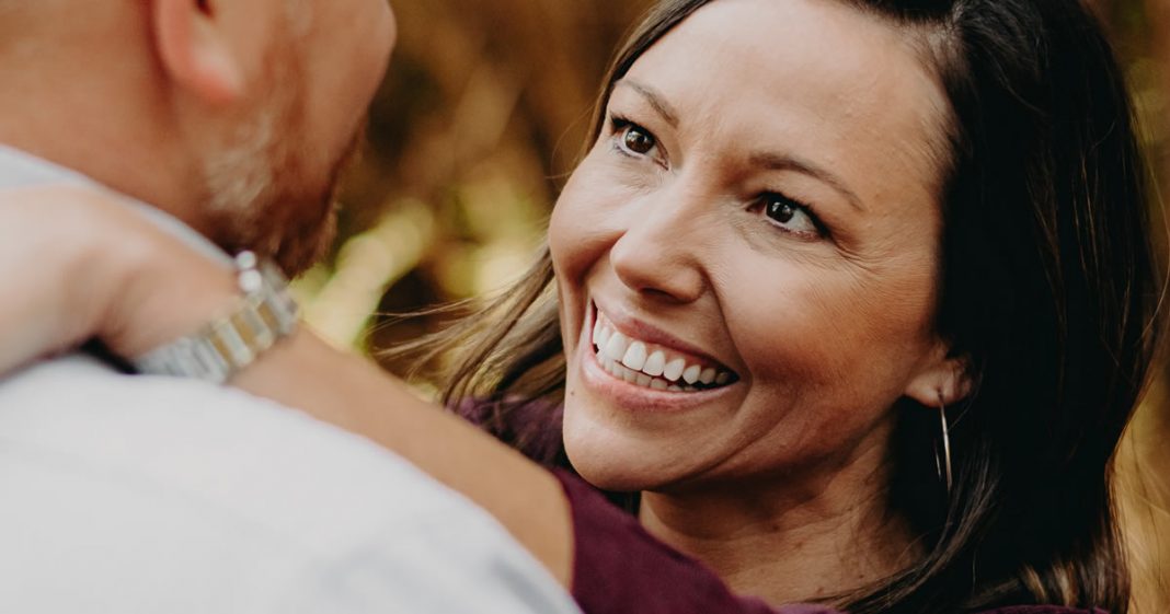 Do que adianta maquiar um sorriso se o seu coração é cinza?