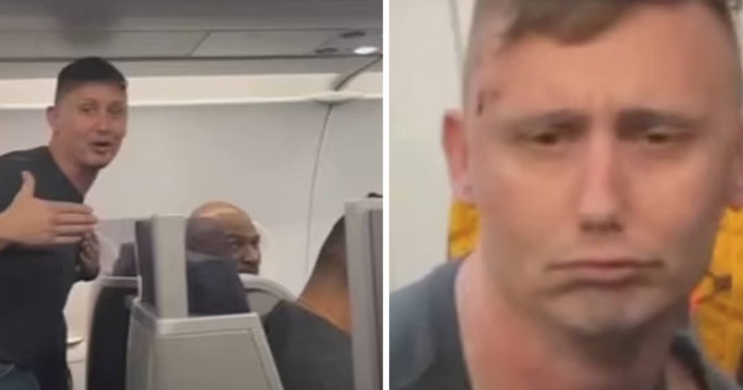 Mike Tyson se irrita com fã inconviniente e o agride em pleno voo (VÍDEO)