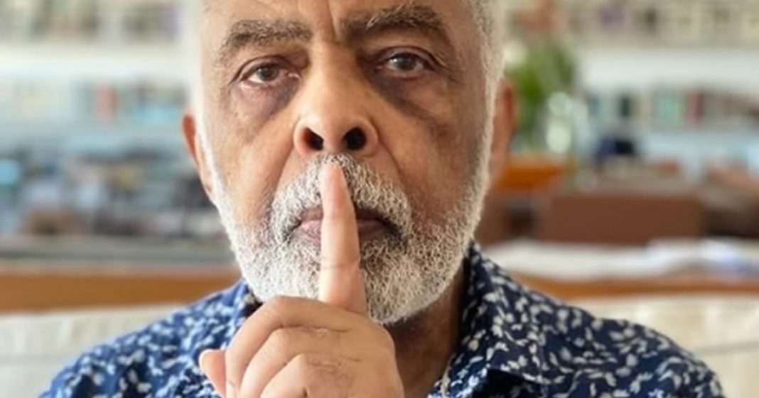 Gilberto Gil: “Sim, artista é trabalhador”, escreveu o cantor