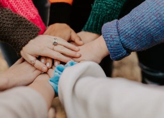 Seja quem faz a diferença positivamente, não quem causa dor e prejuízo.