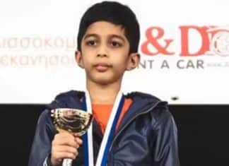 Menino de 8 anos derrota adulto no xadrez e se torna o mais jovem a vencer grão-mestre