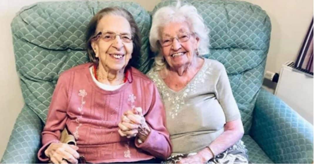 Depois de 80 anos de amizade, elas não quiseram se separar e foram morar juntas no asilo