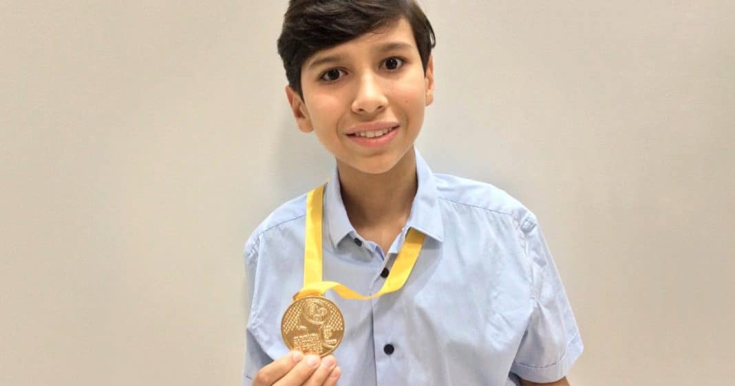Jovem brasileiro de 13 anos tem um dos maiores QIs do mundo e ganha medalha de ouro em Olimpíada de Física