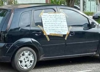 Mulher descobre traição e deixa recado surpreendente no carro do marido