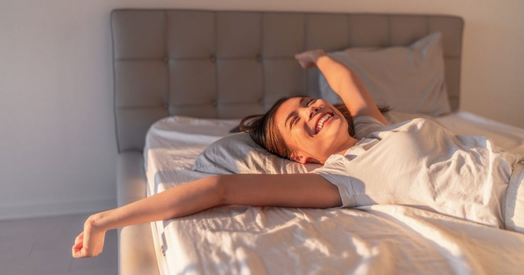 Acordar antes das 7h pode melhorar seu humor, saúde e qualidade de vida, apontam estudos