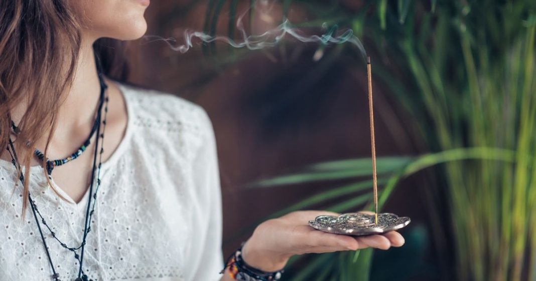 Limpeza astral: 3 signos irão se livrar de dívidas antigas e abrir espaço para uma nova fase