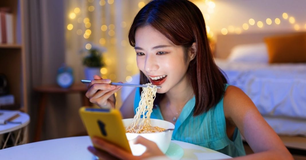 A nova obsessão digital: por que todo mundo está assistindo séries de 1 minuto