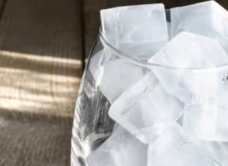Como refrescar a casa com cubos de gelo: Truque simples sem ar-condicionado