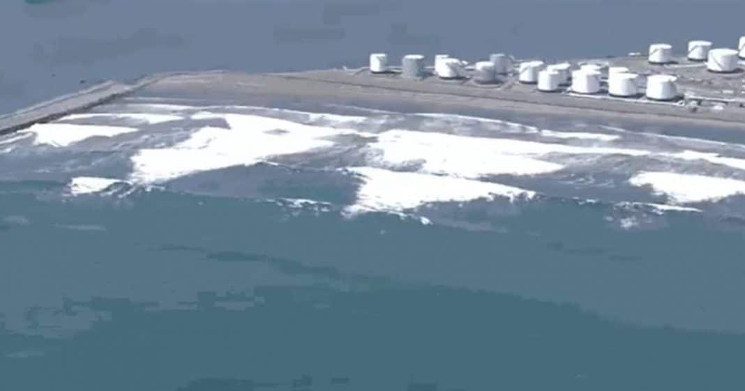 Vídeo impactante mostra tsunami se aproximando da costa do Japão após terremoto na Rússia