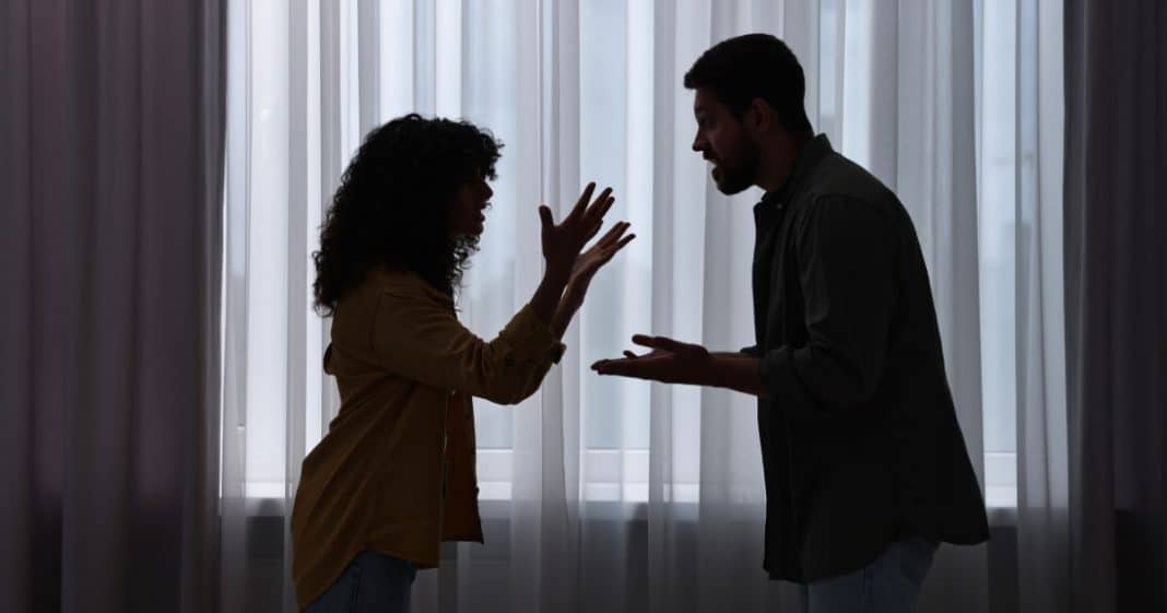 5 Atitudes que podem estar sabotando o seu relacionamento sem você perceber