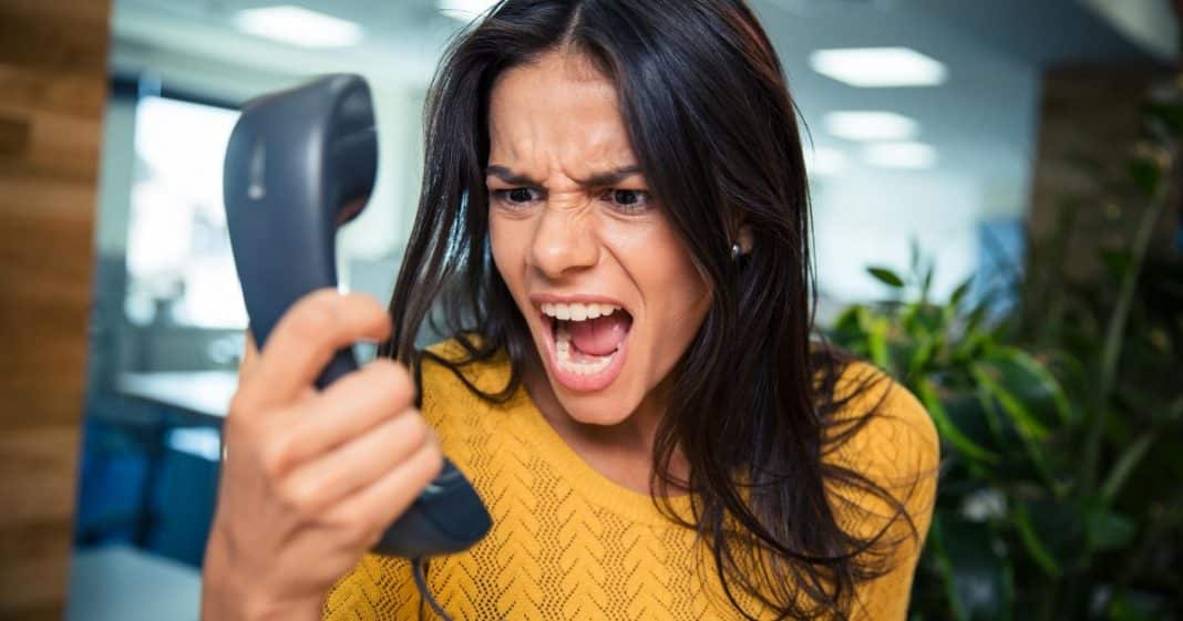 Sinais de ALERTA que alguém pode ter problemas com raiva