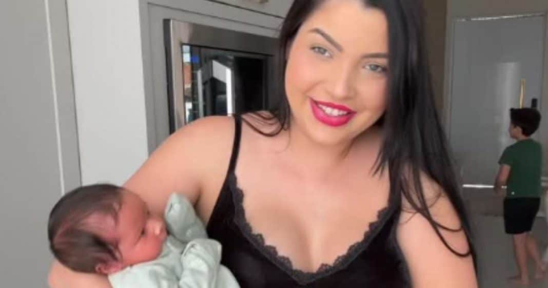 Mãe se arrepende do nome da filha recém-nascida e enfrenta impasse em cartório