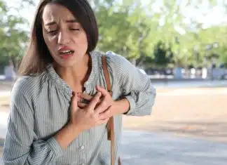 9 Sinais que seu corpo pode dar um mês antes de um ataque cardíaco