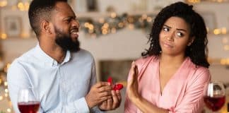 Especialista em relacionamentos diz que mulheres não deveriam se casar: “Só os homens ganham com isso”