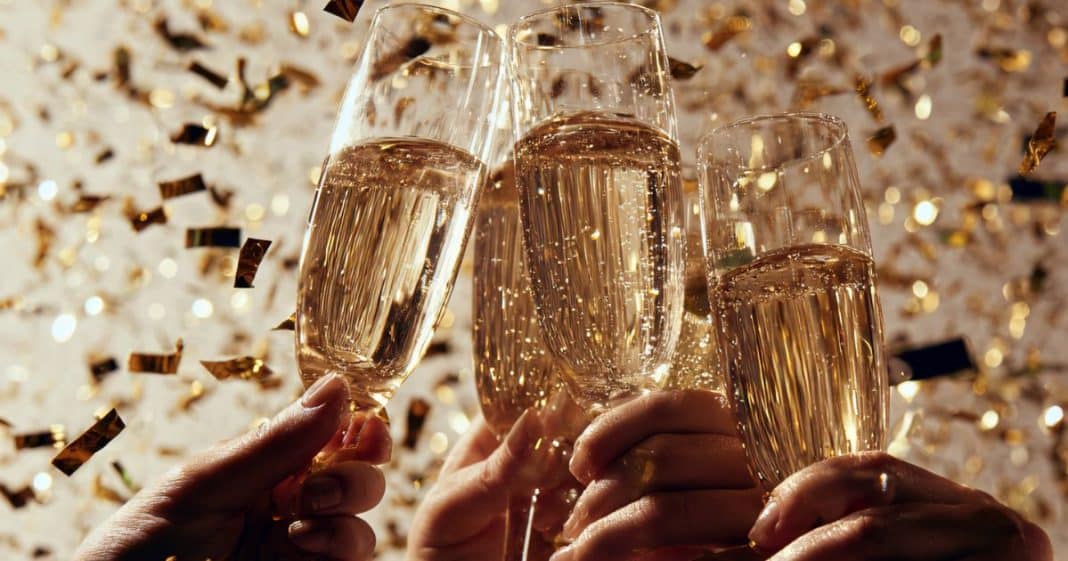 Os escolhidos do universo: 4 Signos irão prosperar como nunca nos próximos 10 anos