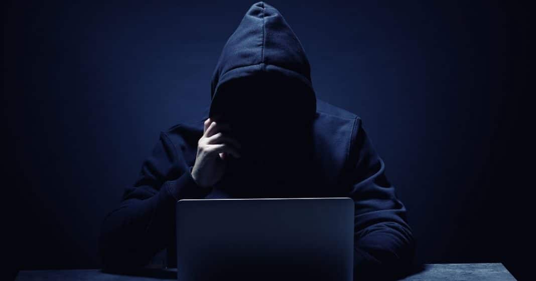 Seu celular em perigo: O golpe do QR Code que pode invadir tudo em segundos