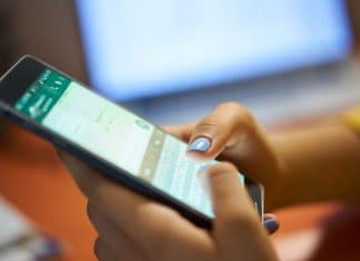 6 Mensagens no WhatsApp que todo homem adora receber — e quase nunca admite